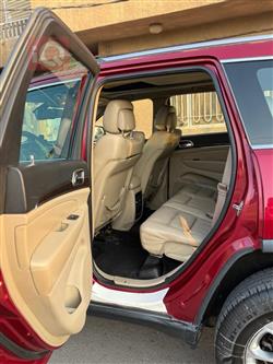 جيب جراند شيروكي